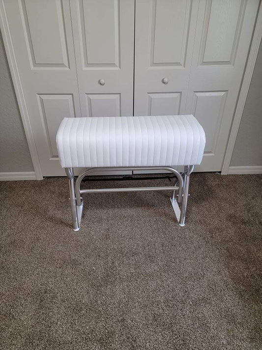 Classic leaning post